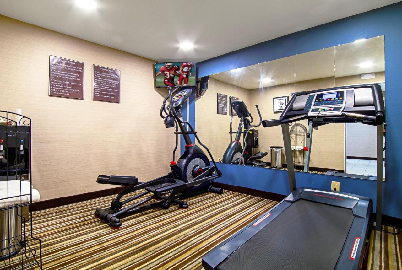 Red Roof Inn & Suites Greenwood, Sc Екстериор снимка