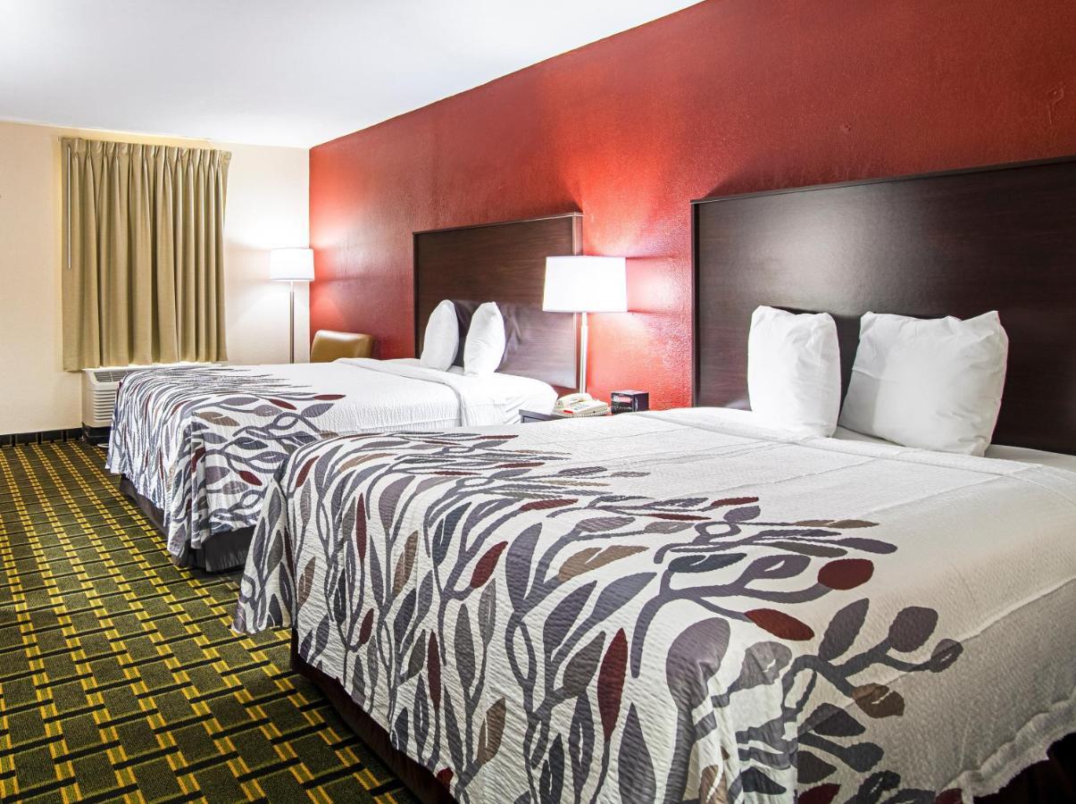 Red Roof Inn & Suites Greenwood, Sc Екстериор снимка