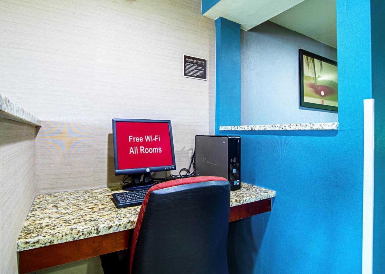 Red Roof Inn & Suites Greenwood, Sc Екстериор снимка