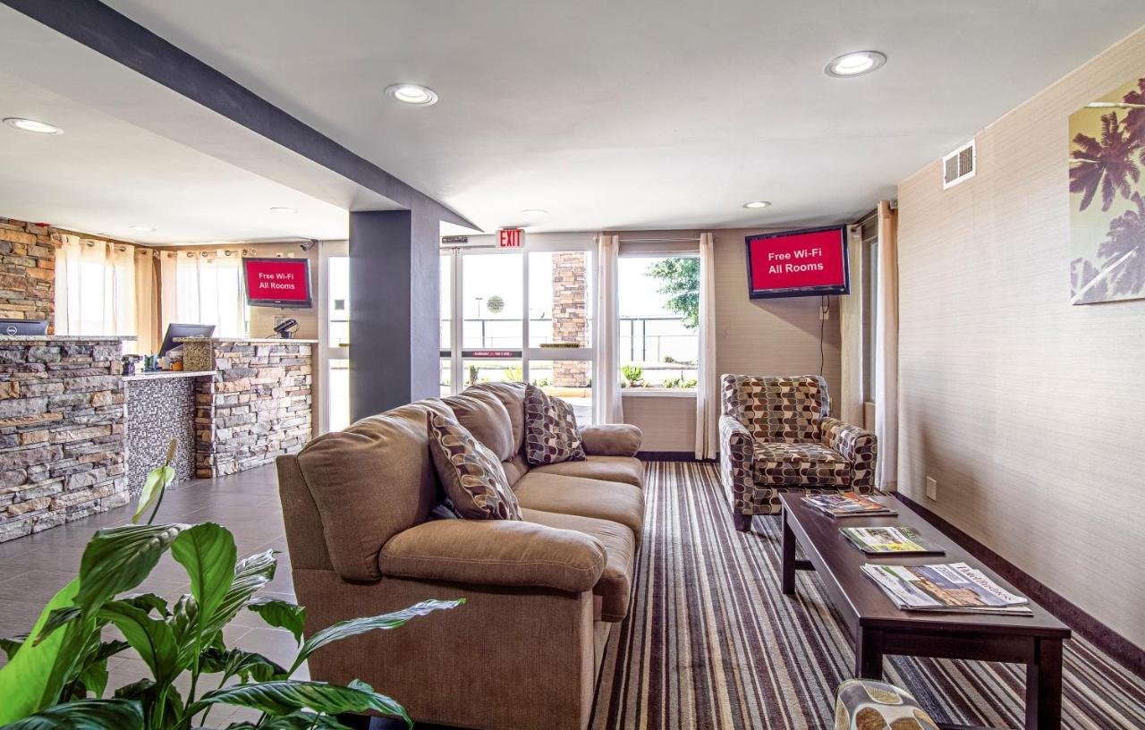 Red Roof Inn & Suites Greenwood, Sc Екстериор снимка