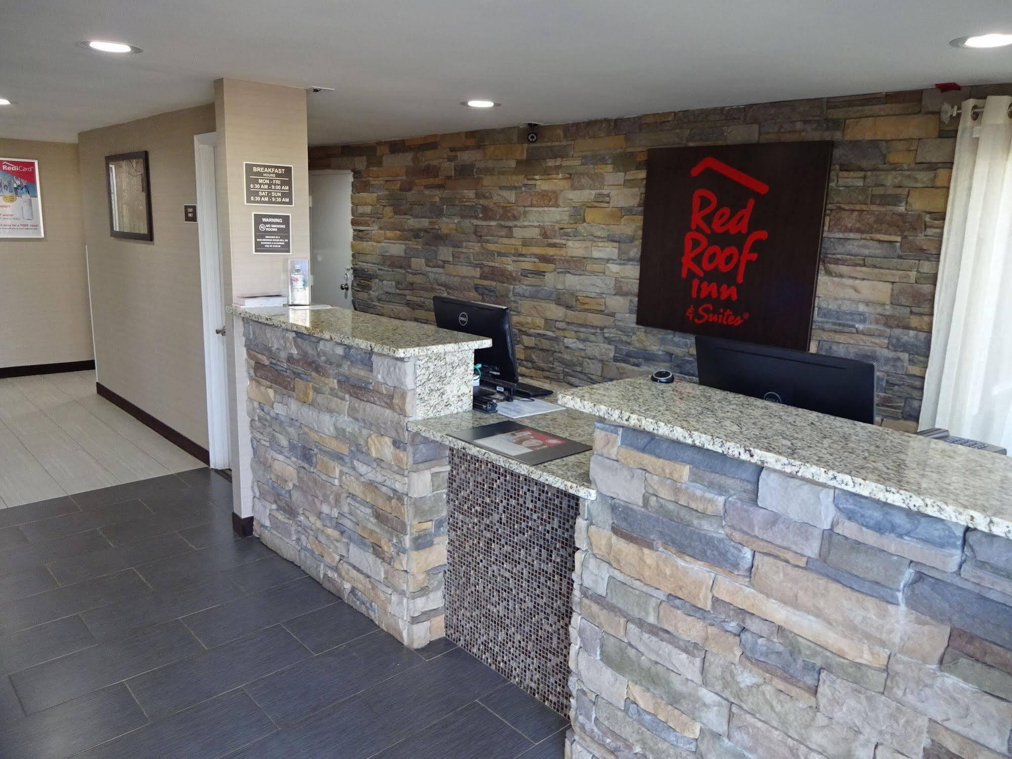 Red Roof Inn & Suites Greenwood, Sc Екстериор снимка